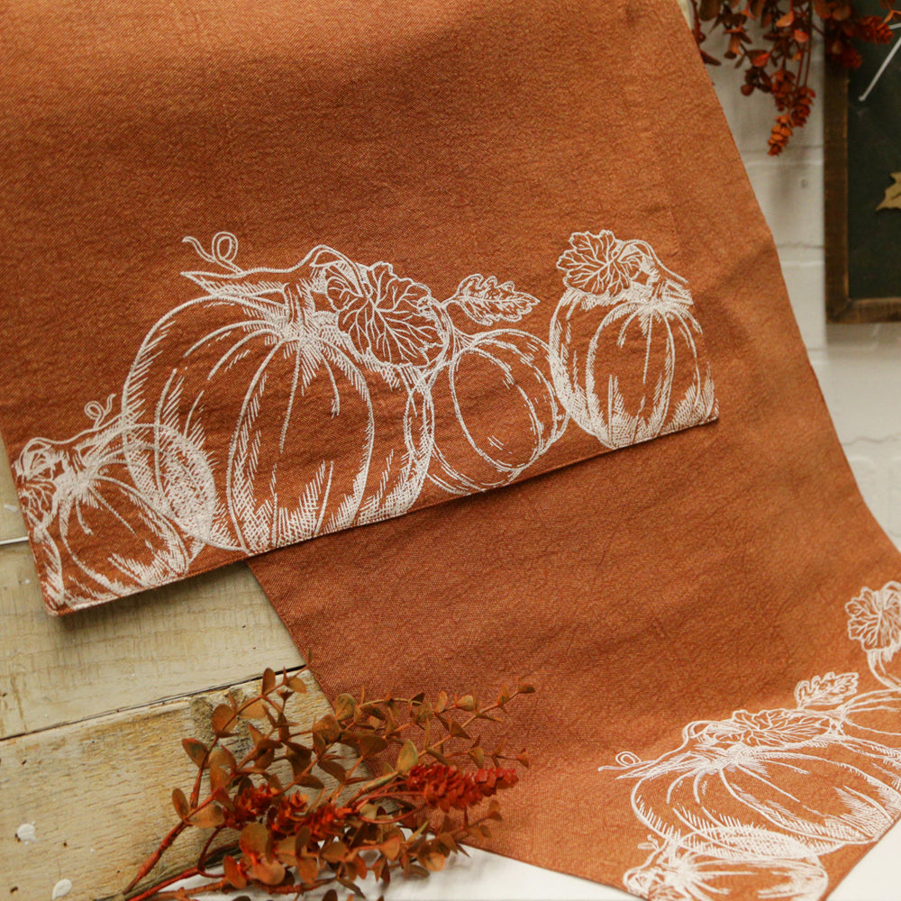 DFI42570 - October Skies Table Runner