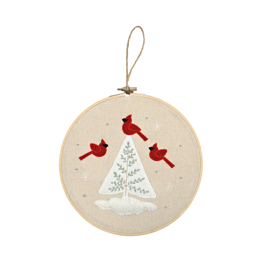 DXF43906 - Cardinal Embroidery Hoop