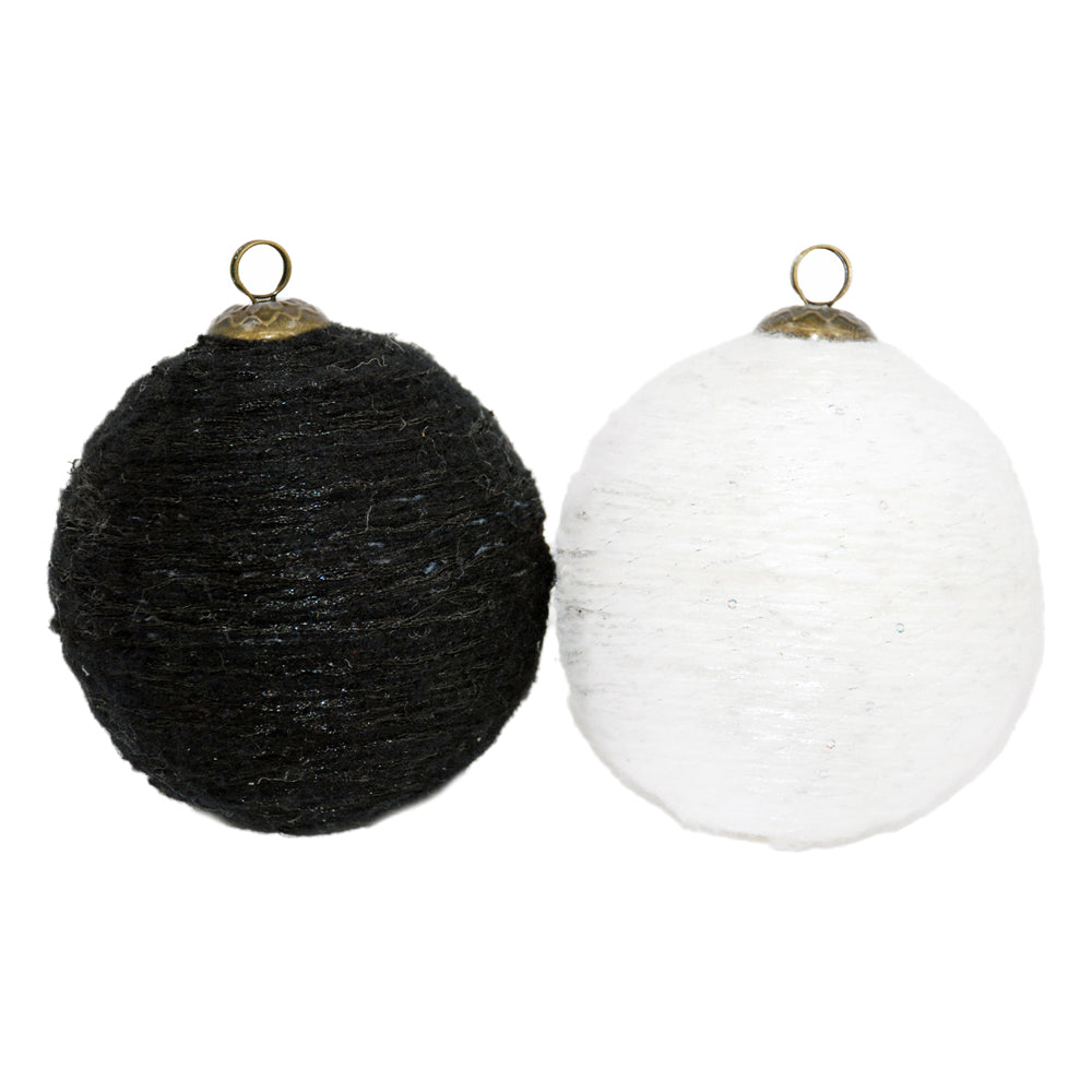 DXQ43308-2A - 2 Assorted 4 inch Black and White Rope Ball Ornaments
