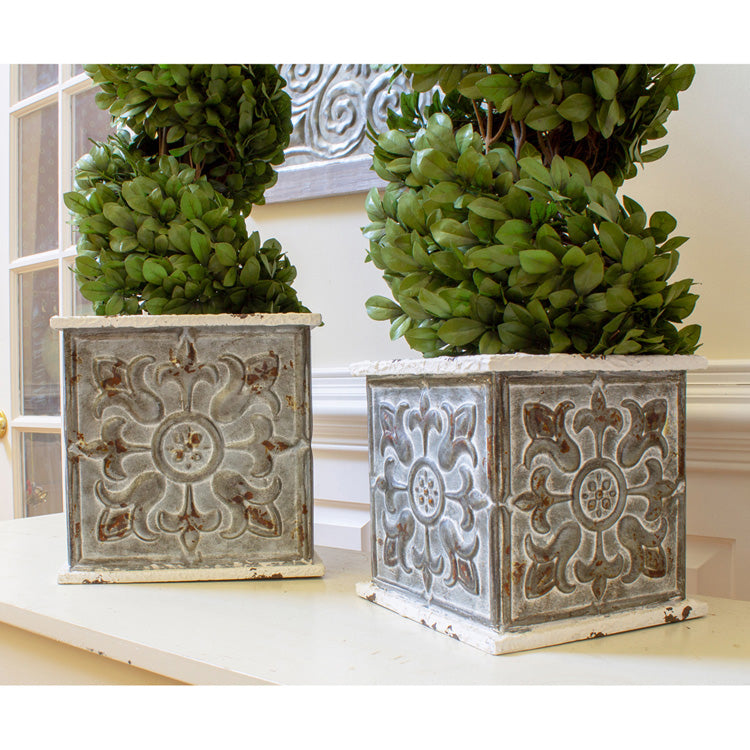 MAF07084 - Set of 2 Square Planters